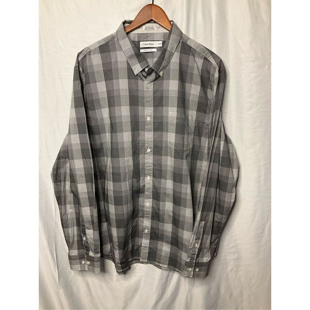 Calvin Klein 2XL button plaid shirt collard